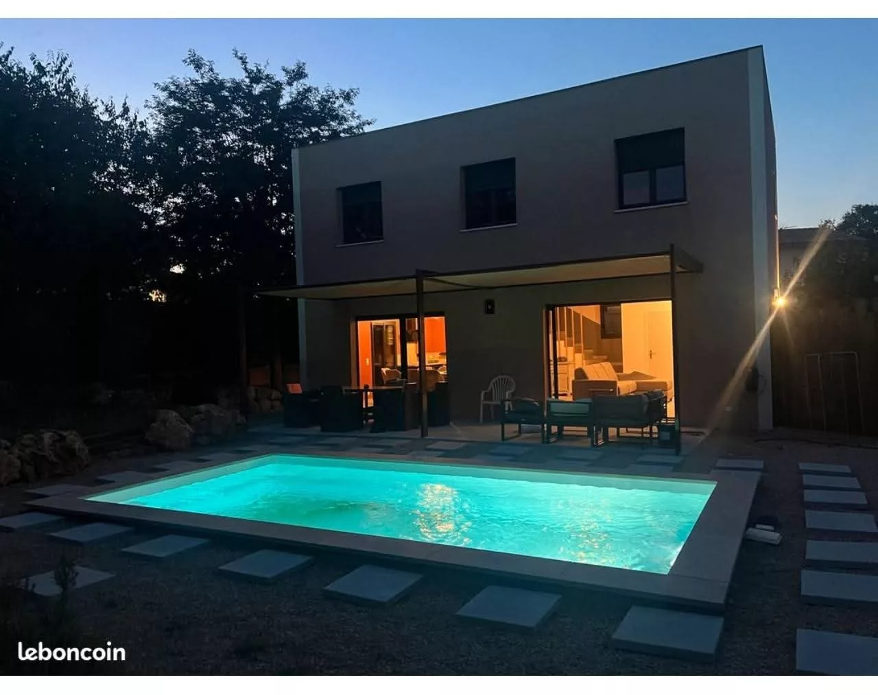 Villa à louer au mois